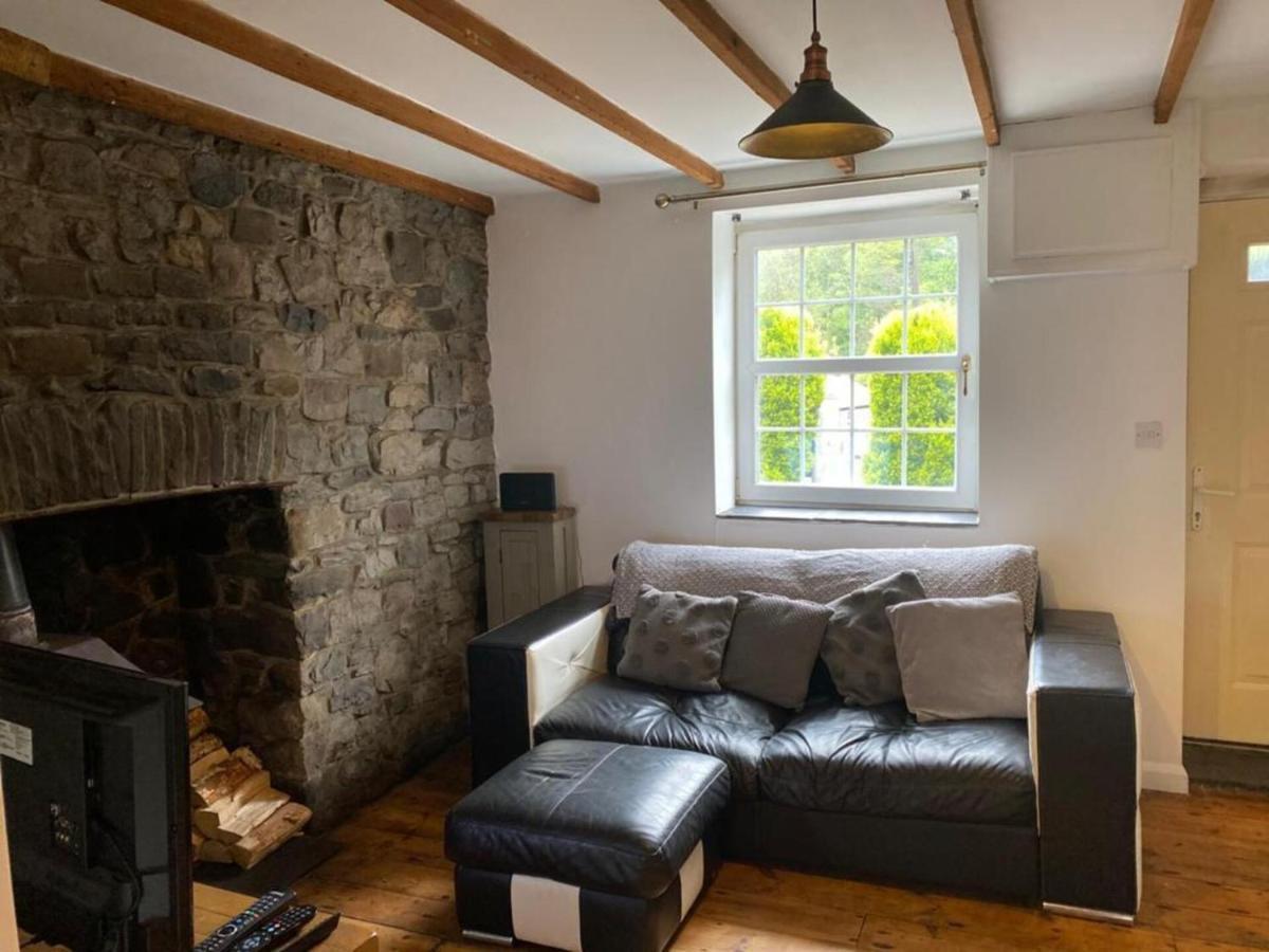 2-Bed Cottage In In Welsh Valley Nr 斯旺西 外观 照片
